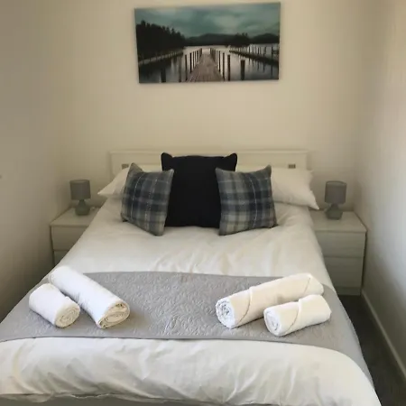 Property Hunter 25 Дарлингтон Экстерьер фото